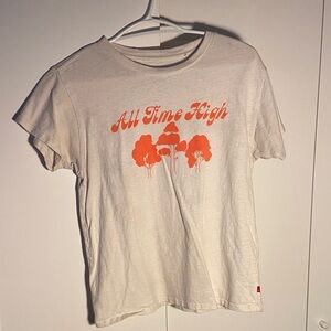 Levi's Cream “All Time High” Tee